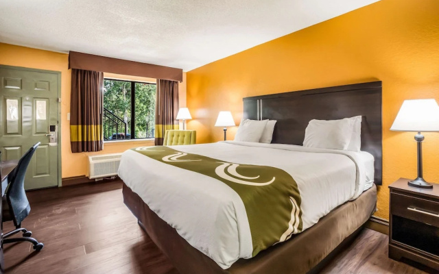 photo 2 of Quality Inn Corinth