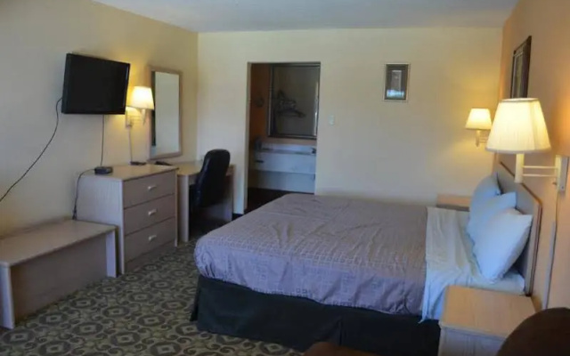 photo 5 of Quality Inn San Marcos