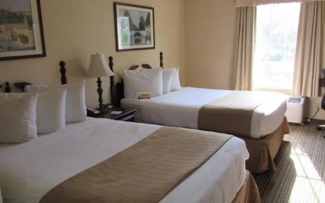 photo 3 of Quality Inn Pooler