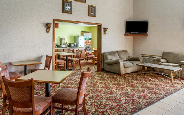 photo 4 of Quality Inn Burlington