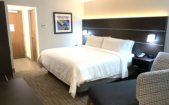 photo 5 of Holiday Inn Express Allentown North by IHG