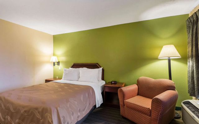 photo 4 of Quality Inn Alexandria
