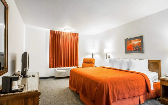 photo 5 of Quality Inn & Suites North