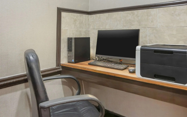 photo 3 of Quality Inn & Suites Hardeeville - Savannah North