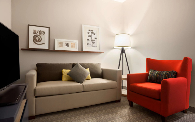 photo 2 of Country Inn & Suites by Radisson, Novi, MI