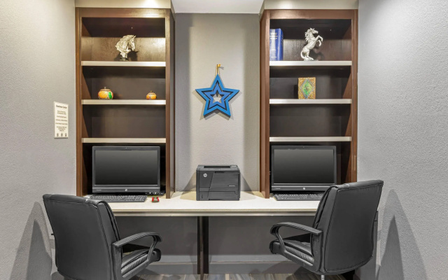 photo 3 of Quality Inn & Suites Plano East - Richardson