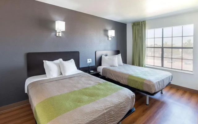 photo 5 of Quality Inn & Suites Arlington