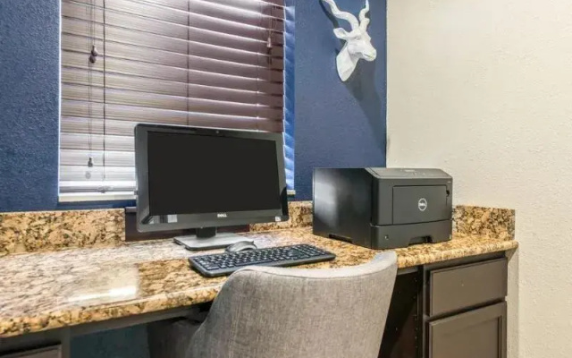photo 2 of Comfort Inn Sterling