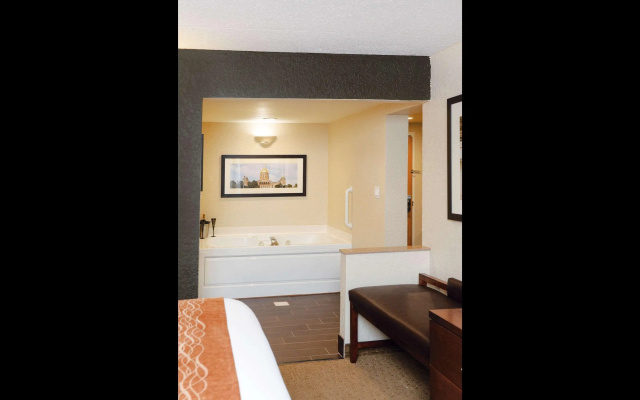 photo 3 of Comfort Inn & Suites Event Center