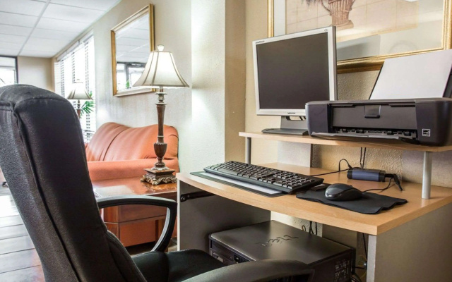 photo 5 of Quality Inn & Suites Monroe