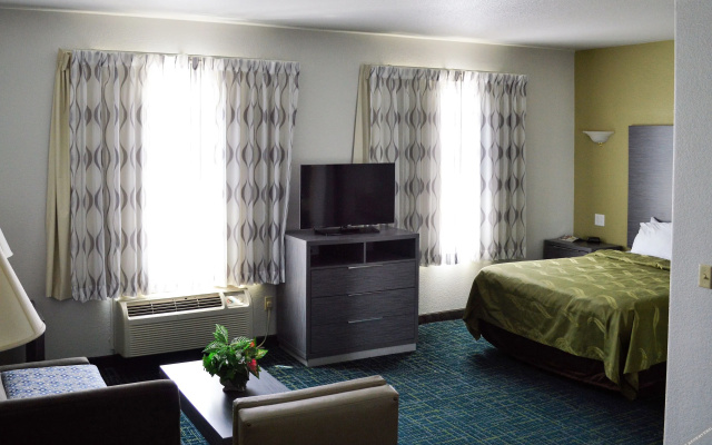 photo 3 of Quality Inn and Suites New Braunfels