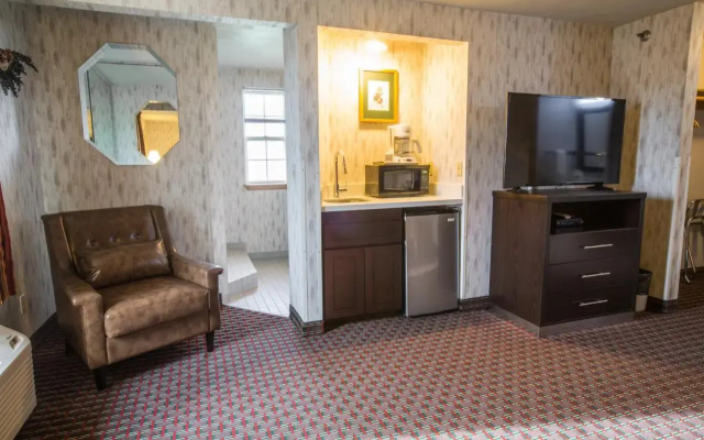 photo 2 of Quality Inn And Suites Portland