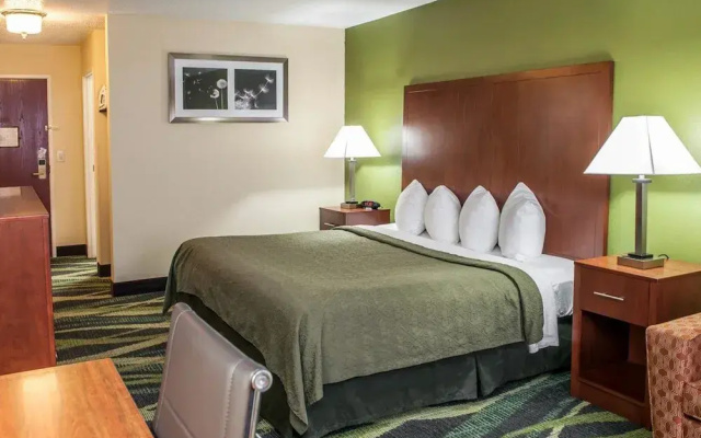 photo 4 of Quality Inn & Suites South Bend Airport