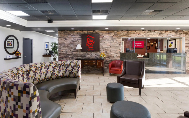 photo 2 of Red Roof Inn & Suites Anderson, SC