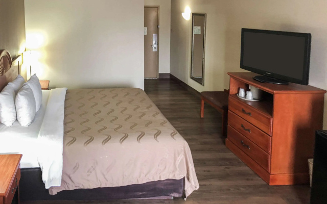 photo 4 of Quality Inn Near Joint Base Andrews - Washington Area