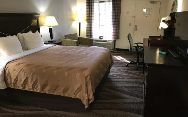 photo 3 of Quality Inn Windsor Mill - Baltimore