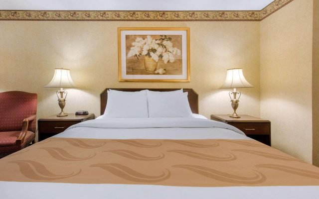 photo 4 of Quality Inn Breeze Manor
