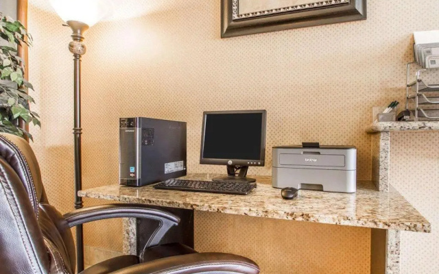 photo 3 of Quality Inn Chandler