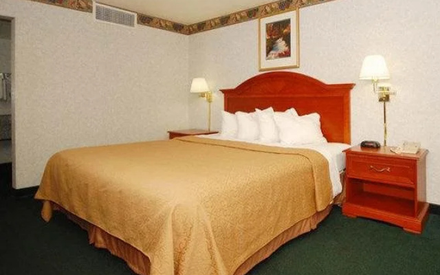 photo 2 of Quality Inn