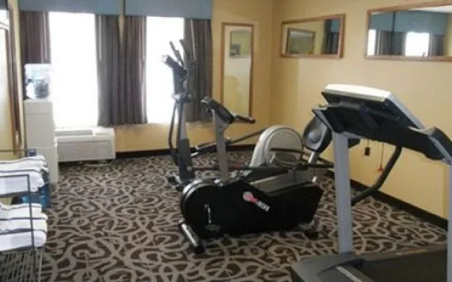 photo 5 of Quality Inn Copley