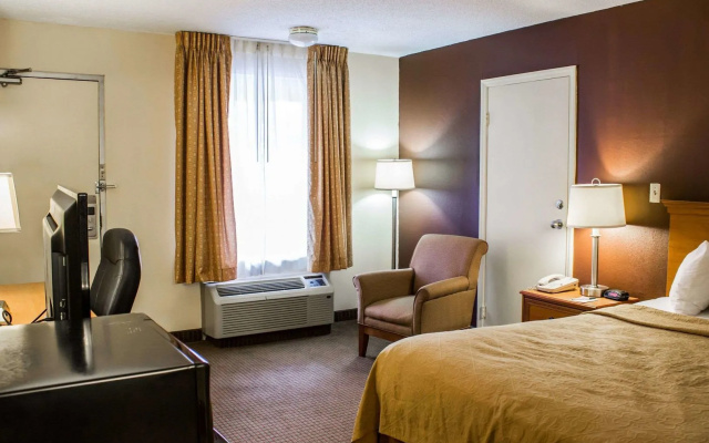 photo 4 of Red Roof Inn Dunn