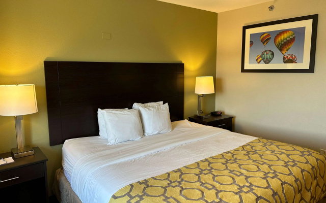 photo 4 of Baymont Inn by Wyndham Farmington