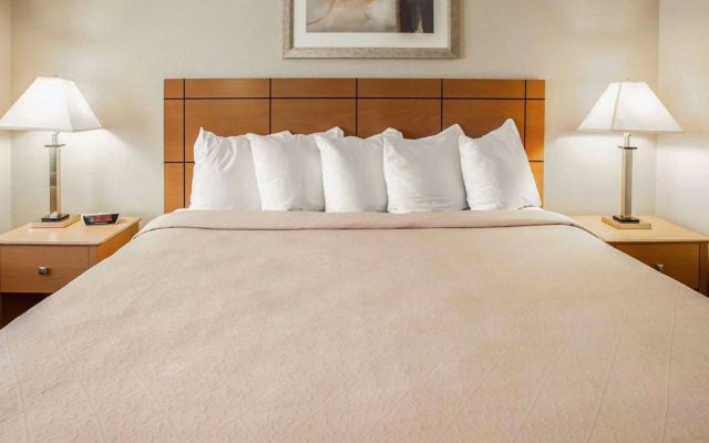 photo 4 of Quality Inn Forsyth