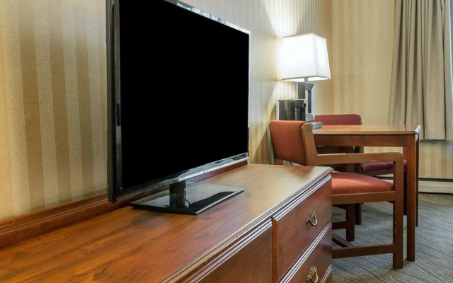 photo 3 of Quality Inn Gaylord