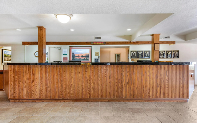 photo 2 of Quality Inn Grand Junction near University