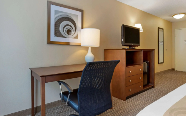 photo 5 of Quality Inn Harrison North