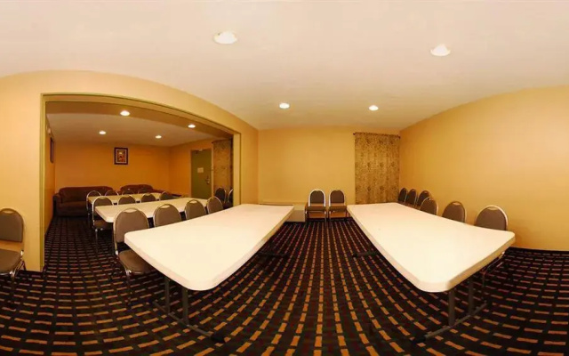 photo 4 of Quality Inn Homewood
