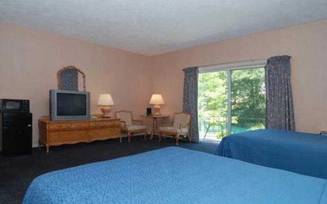 photo 2 of Quality Inn Lord Paget