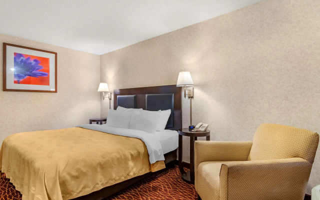 photo 4 of Quality Inn Marietta near Dobbins ARB