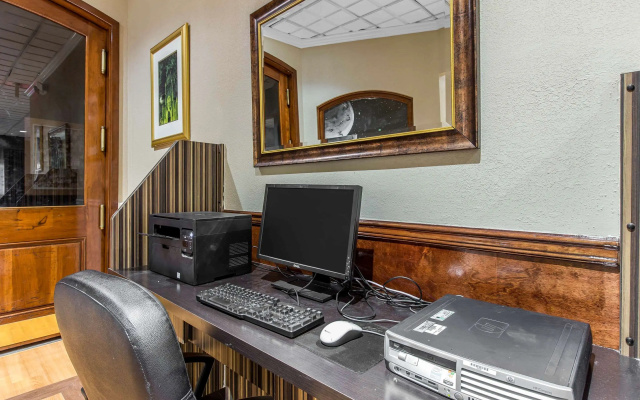 photo 4 of Quality Inn Savannah Midtown