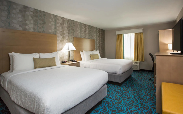 photo 5 of Spark by Hilton Milford Boston