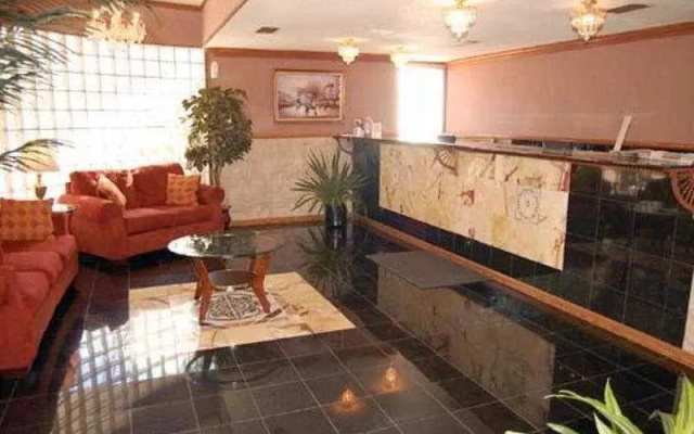photo 3 of Quality Inn North