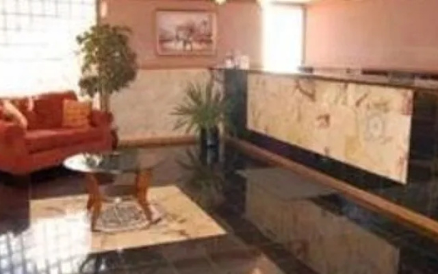 photo 4 of Quality Inn North