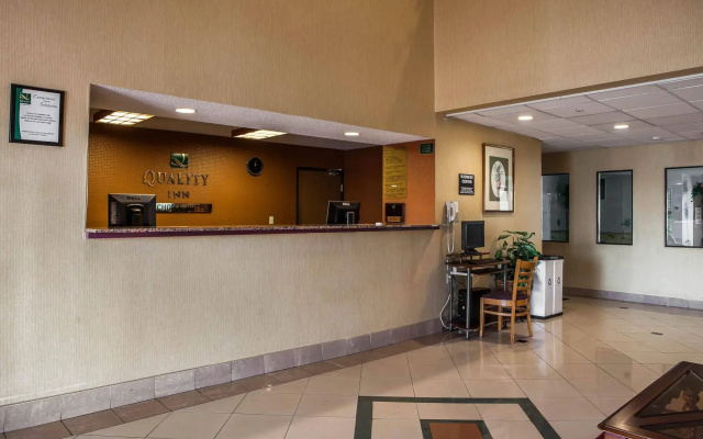 photo 2 of Quality Inn O'Fallon IL - St. Louis