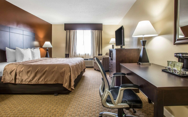 photo 3 of Quality Inn O'Hare Airport