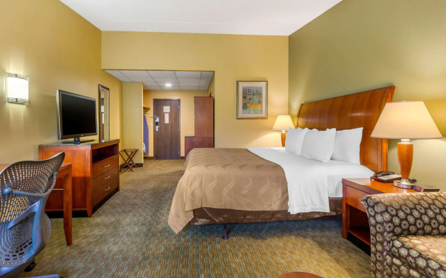 photo 3 of Quality Inn Old Saybrook - Westbrook