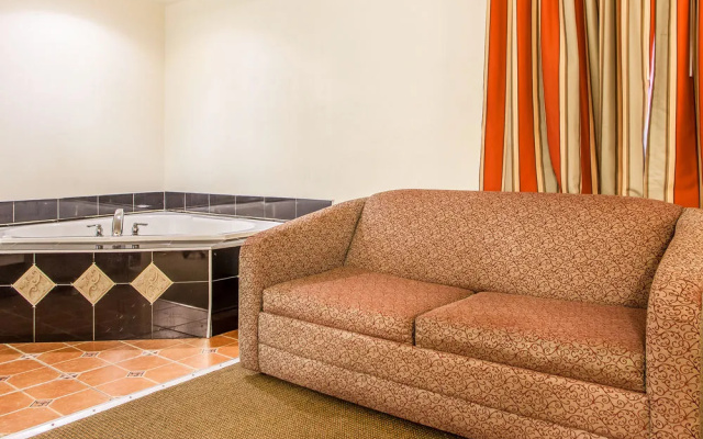 photo 4 of Quality Inn (point Pleasant - Nj)