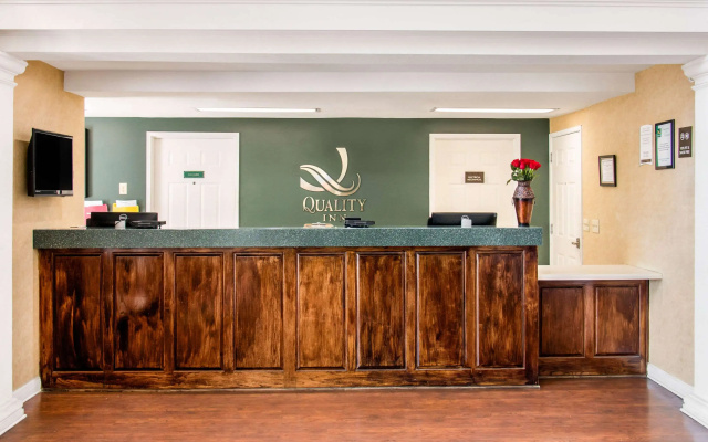 photo 2 of Quality Inn Pooler - Savannah I-95