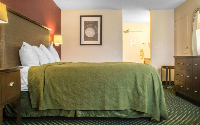 photo 5 of Motel 6 Rochester, NY - Airport