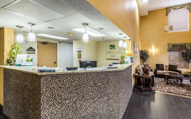 photo 2 of Quality Inn Rolla