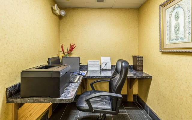 photo 4 of Quality Inn Rolla