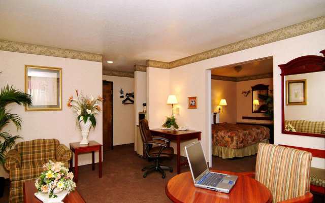 photo 3 of SureStay by Best Western Sunnyvale Silicon Valley
