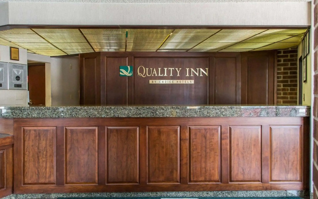 photo 3 of Quality Inn Schaumburg - Chicago near the Mall