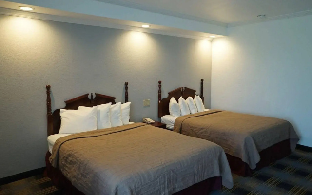 photo 4 of Riverview Inn & Suites