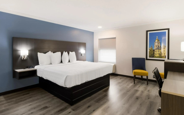 photo 4 of Quality Inn South Bend Near Notre Dame