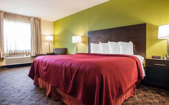photo 4 of Quality Inn Saint Louis Airport